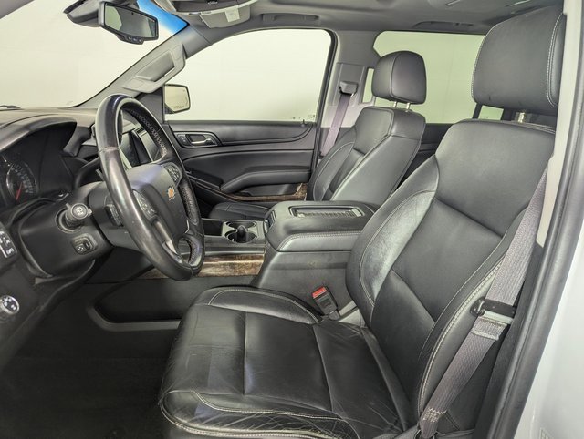 Used 2016 Chevrolet Suburban LT w/ Luxury Package image 10