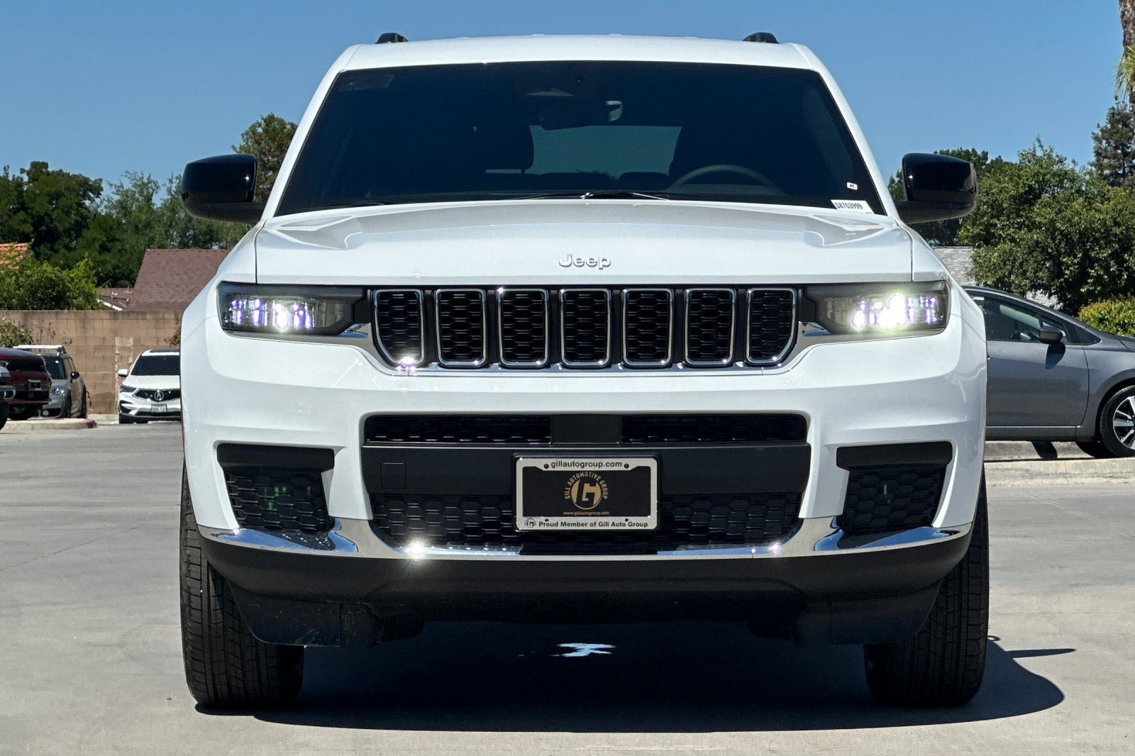 New 2025 Jeep Grand Cherokee L Laredo w/ Luxury Tech Group I image 10