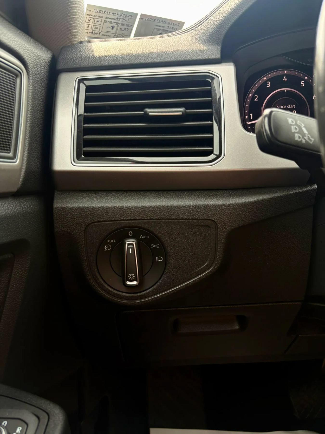 Used 2019 Volkswagen Atlas SEL AWD/4WD image 37