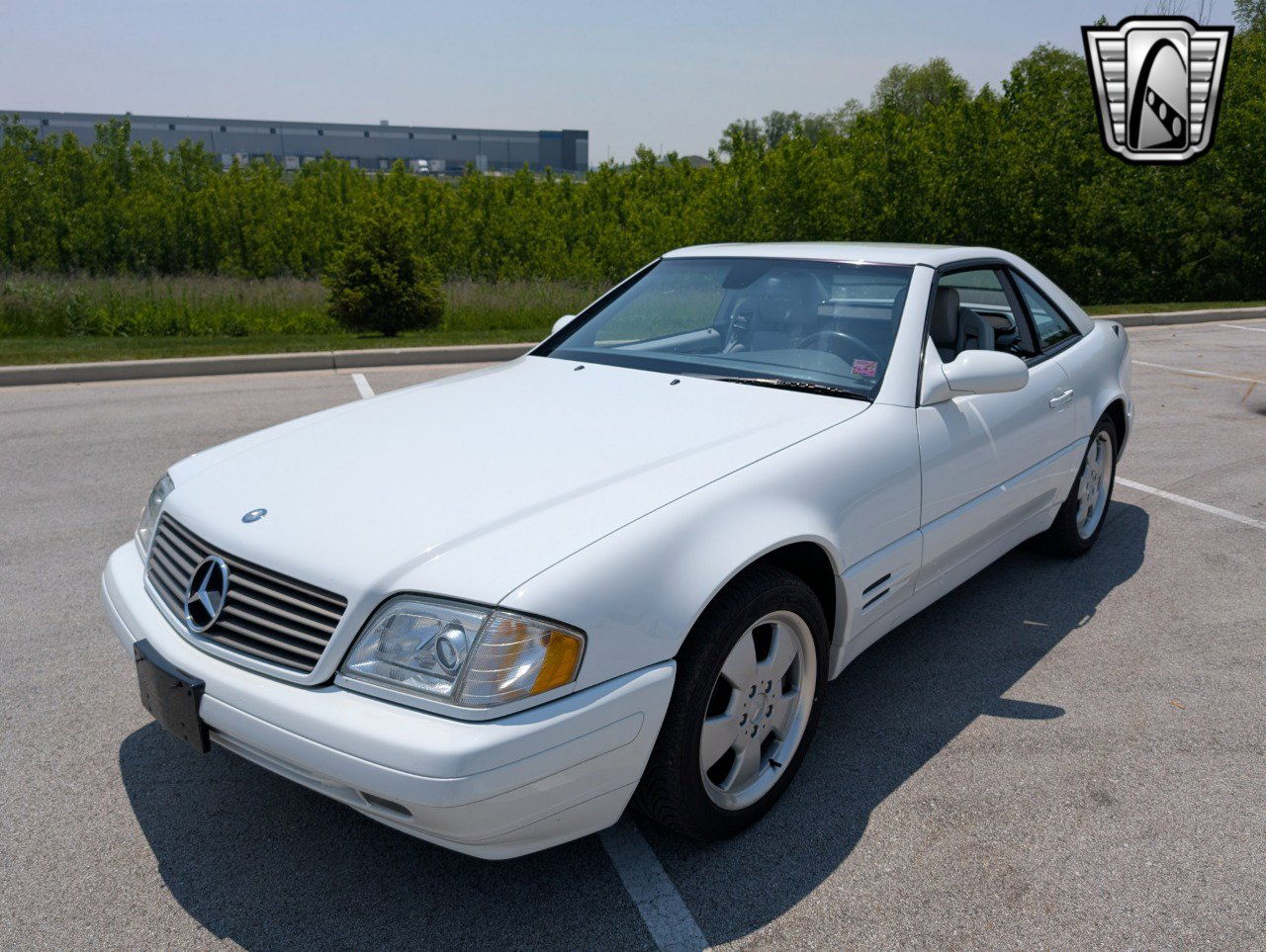 Used 2000 Mercedes-Benz SL 500 image 2