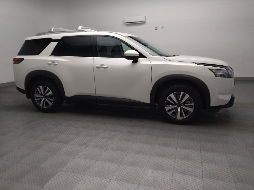 Used 2022 Nissan Pathfinder SL image 11