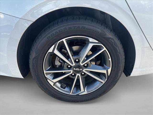 Used 2023 Kia Forte LXS image 26