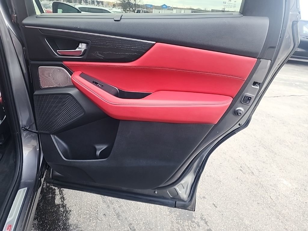 Used 2022 Acura MDX Type S image 31