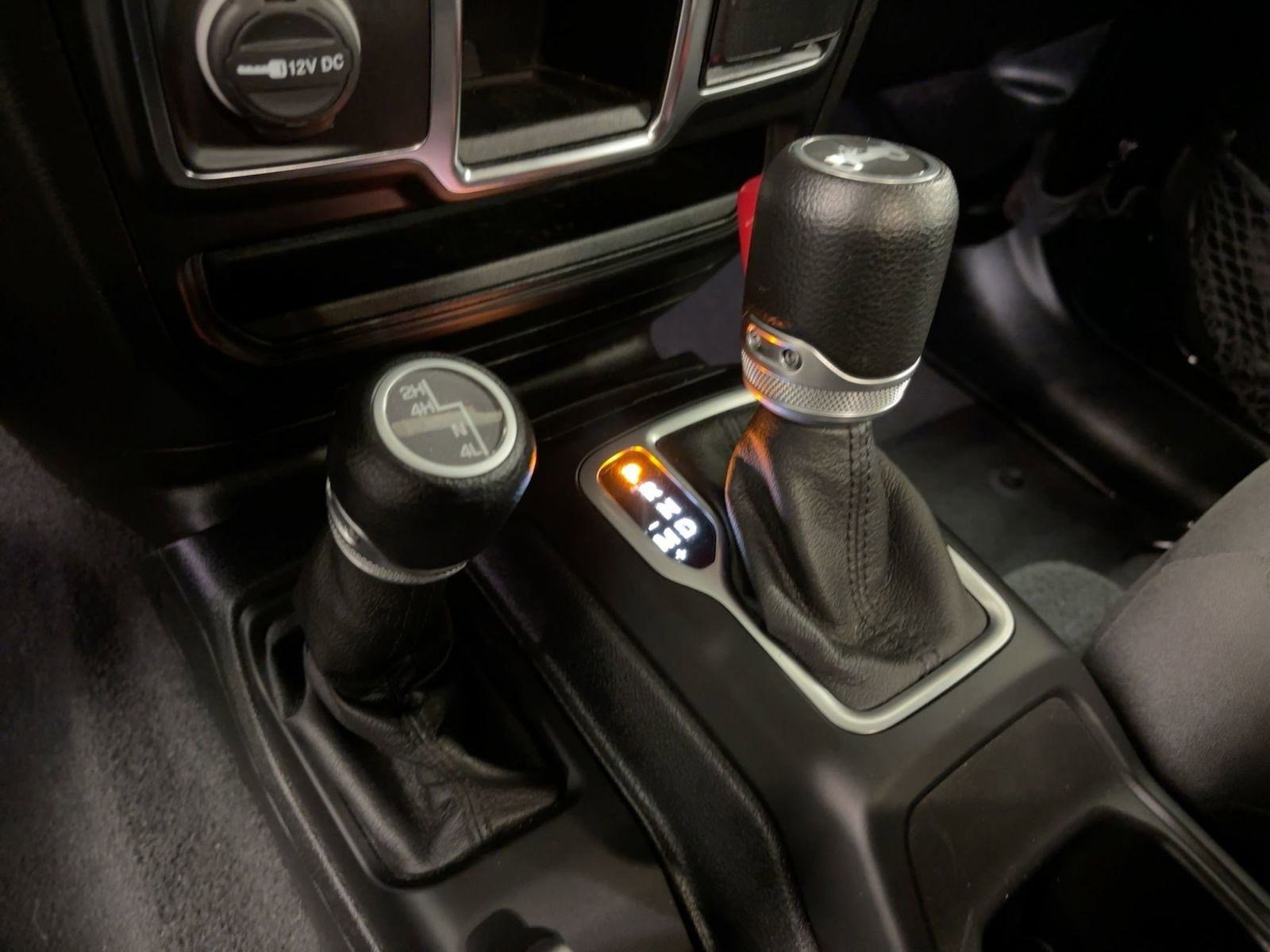 Used 2020 Jeep Wrangler Unlimited Sport image 17