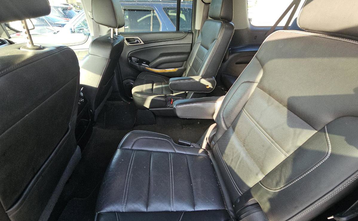 Used 2017 GMC Yukon XL Denali image 11