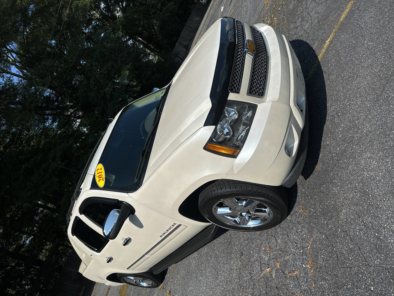 Used 2012 Chevrolet Avalanche LTZ RWD image 14