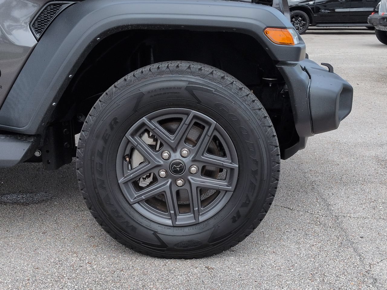 Used 2024 Jeep Wrangler Sport AWD/4WD image 11
