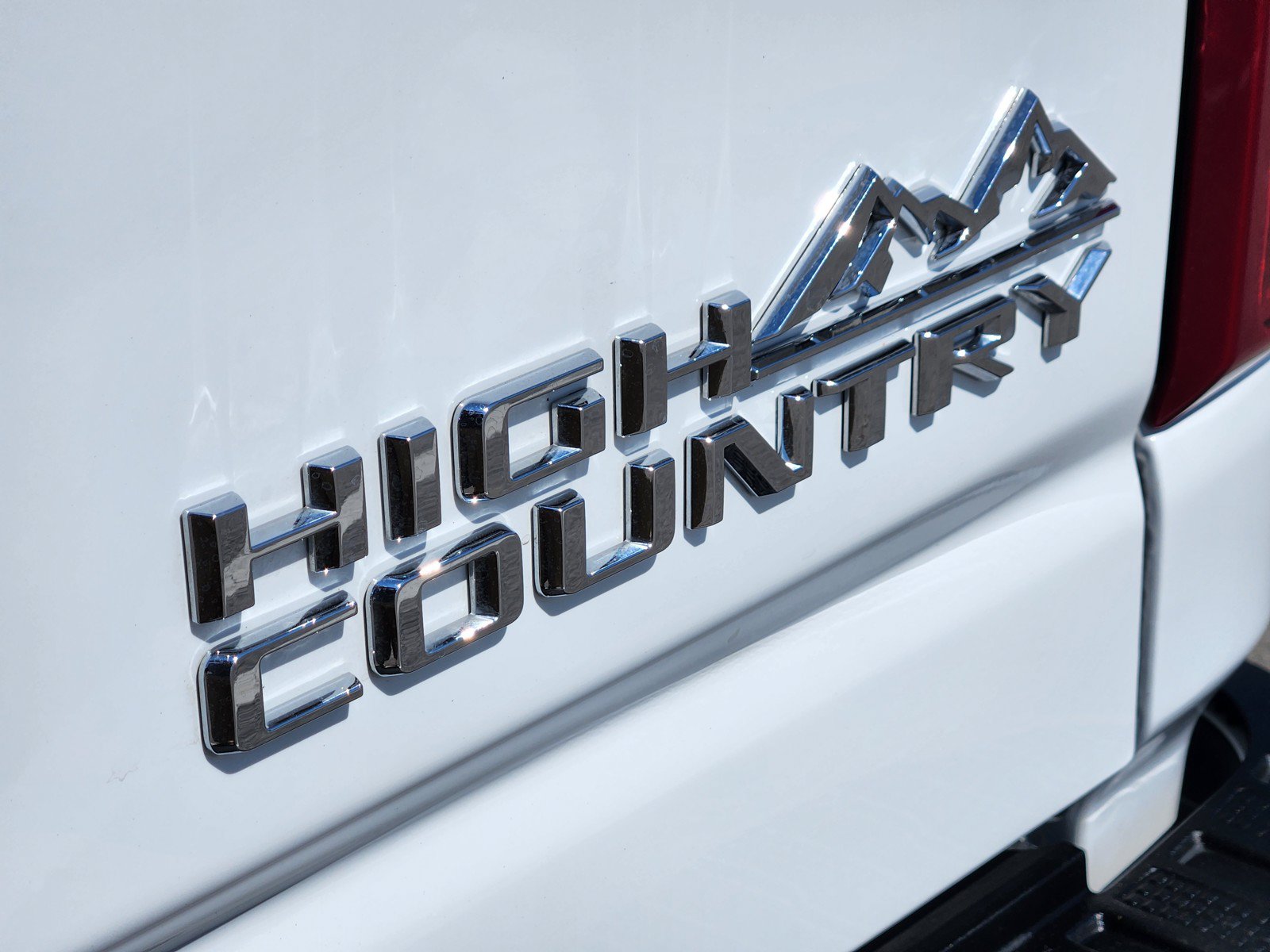 Used 2025 Chevrolet Silverado 3500 High Country w/ Technology Package AWD/4WD image 30
