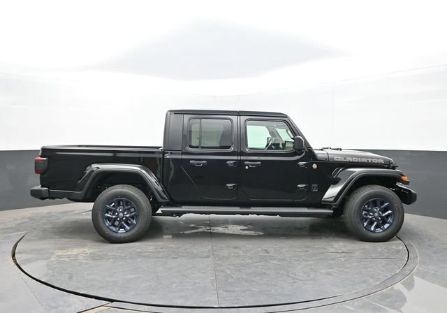 New 2026 Jeep Gladiator Sport AWD/4WD image 6