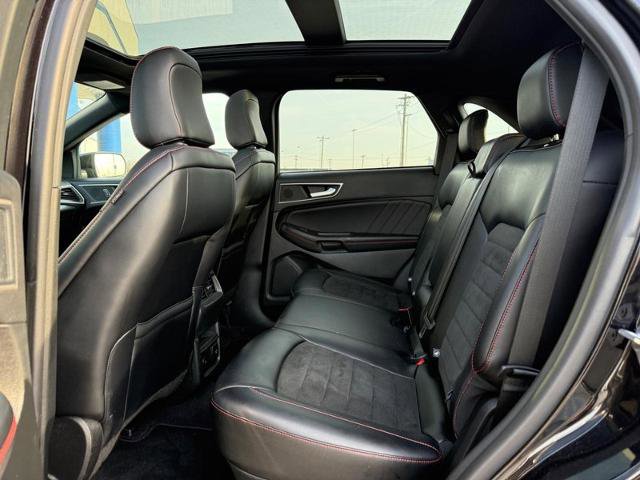 Certified 2024 Ford Edge ST-Line image 10