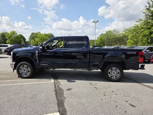 Used 2024 Ford F250 Lariat AWD/4WD image 2