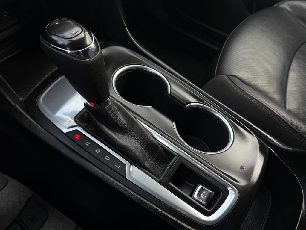 Used 2020 Chevrolet Equinox LT w/ Sport Edition image 24