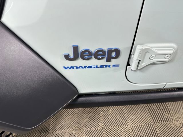 Used 2023 Jeep Wrangler Unlimited image 10