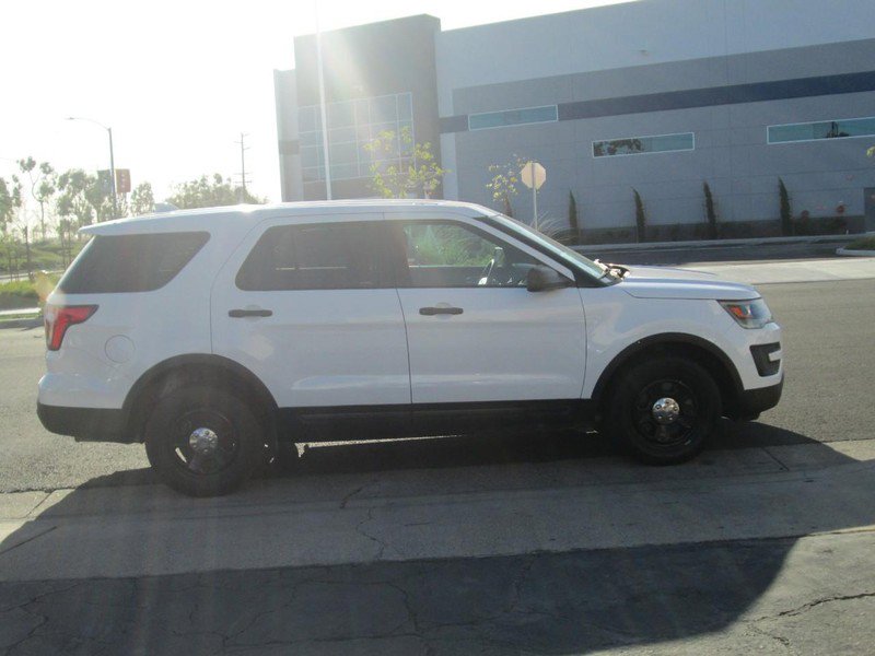 Used 2017 Ford Explorer 4WD Police Interceptor image 3
