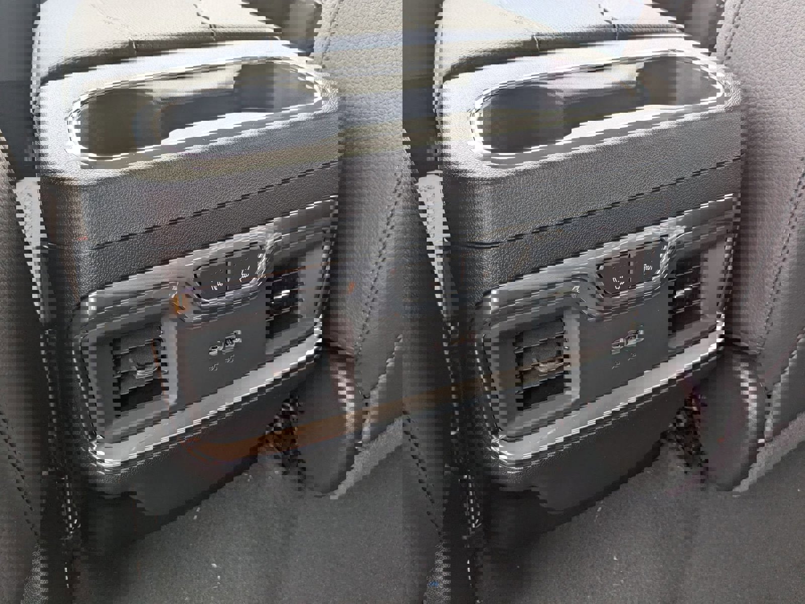 New 2025 GMC Sierra 2500 Denali w/ Denali Reserve Package image 23