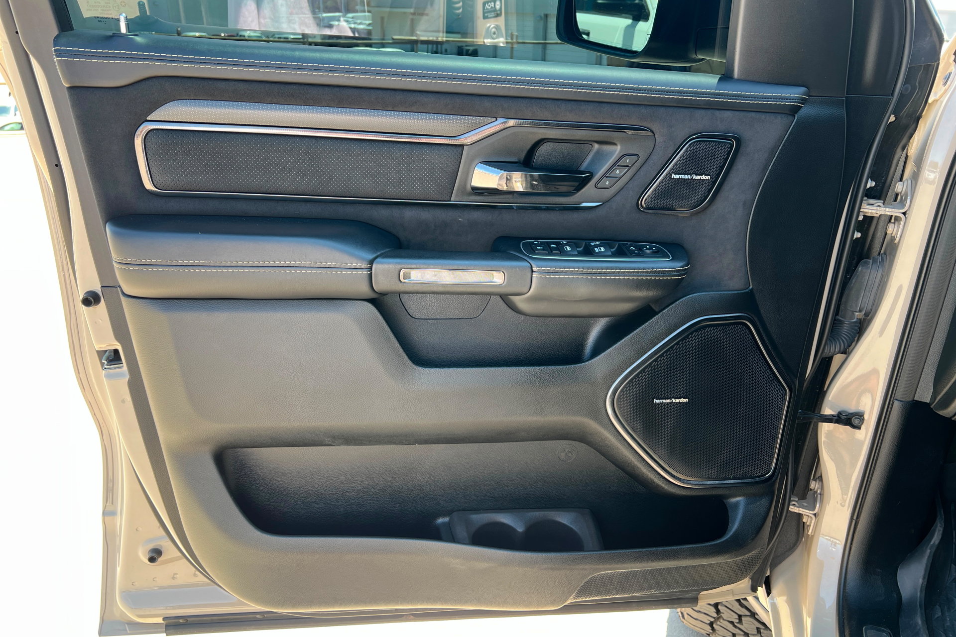 Used 2022 RAM 1500 TRX w/ TRX Level 2 Equipment Group AWD/4WD image 15