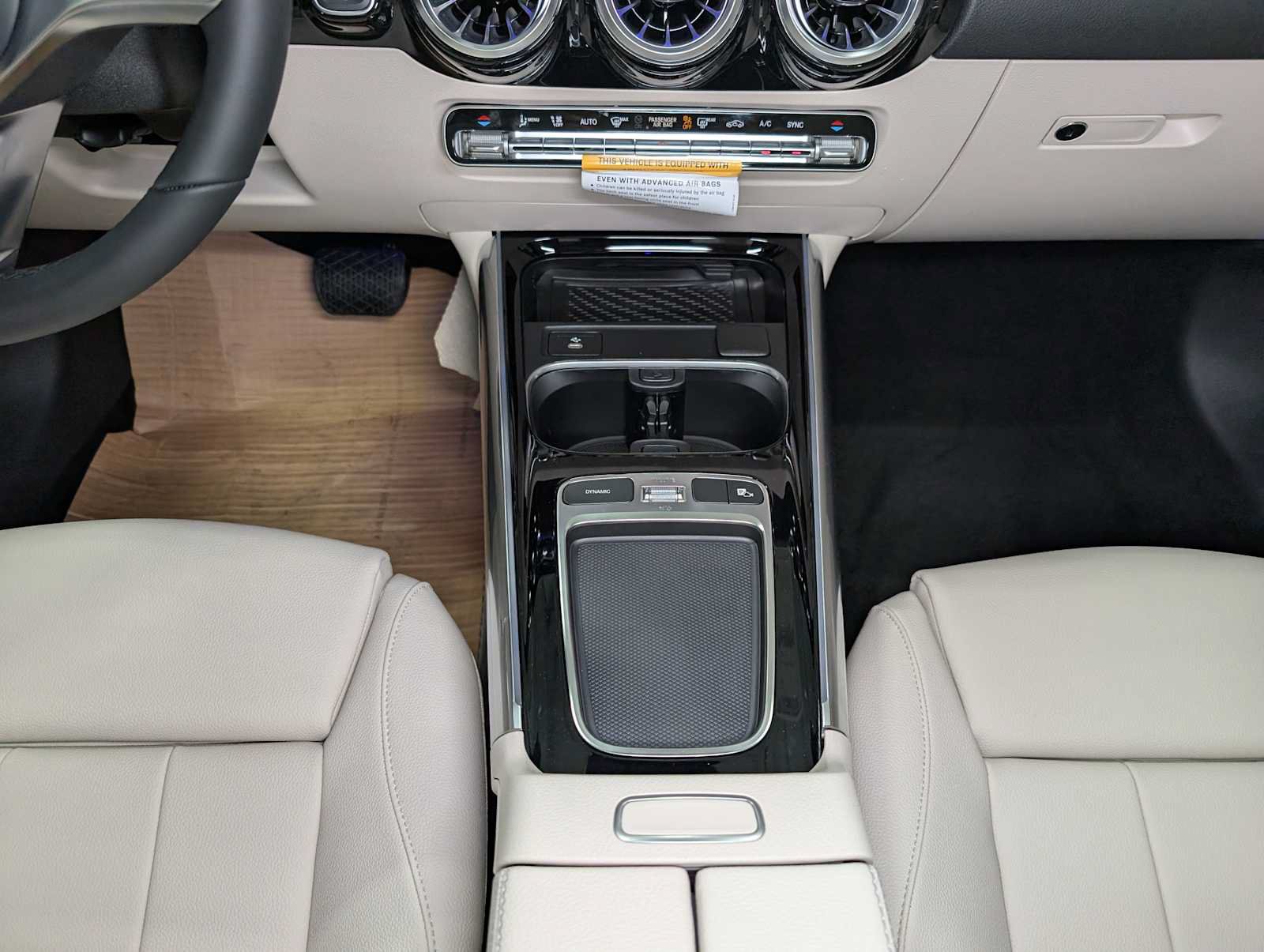 New 2026 Mercedes-Benz GLA 250 4MATIC image 13