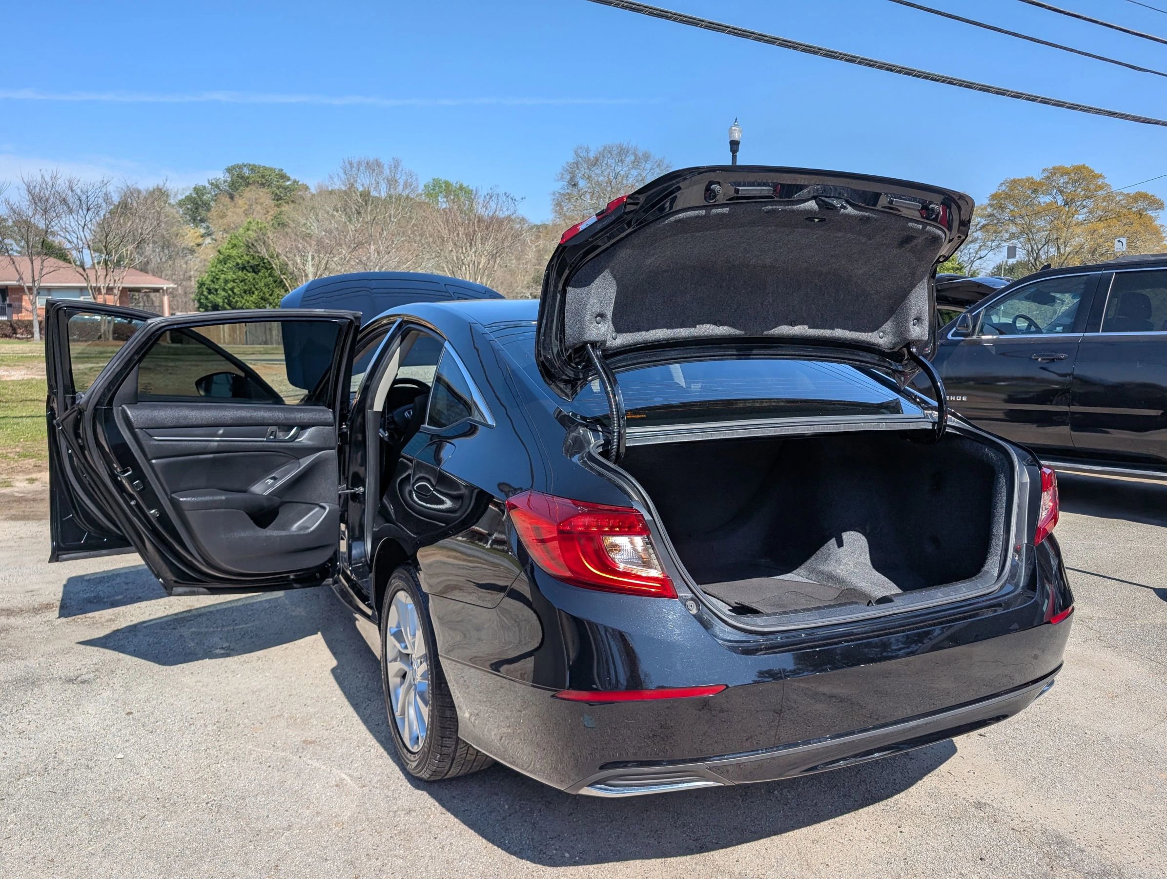 Used 2019 Honda Accord LX image 12