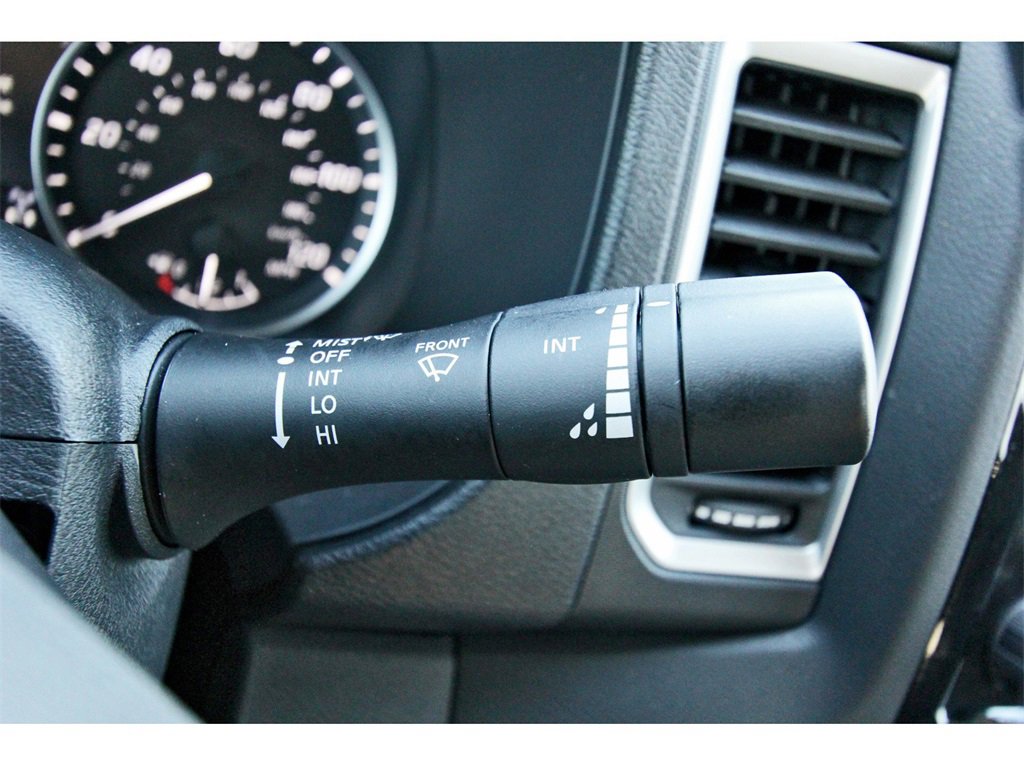 Certified 2024 Nissan Frontier SV w/ SV Convenience Package image 16