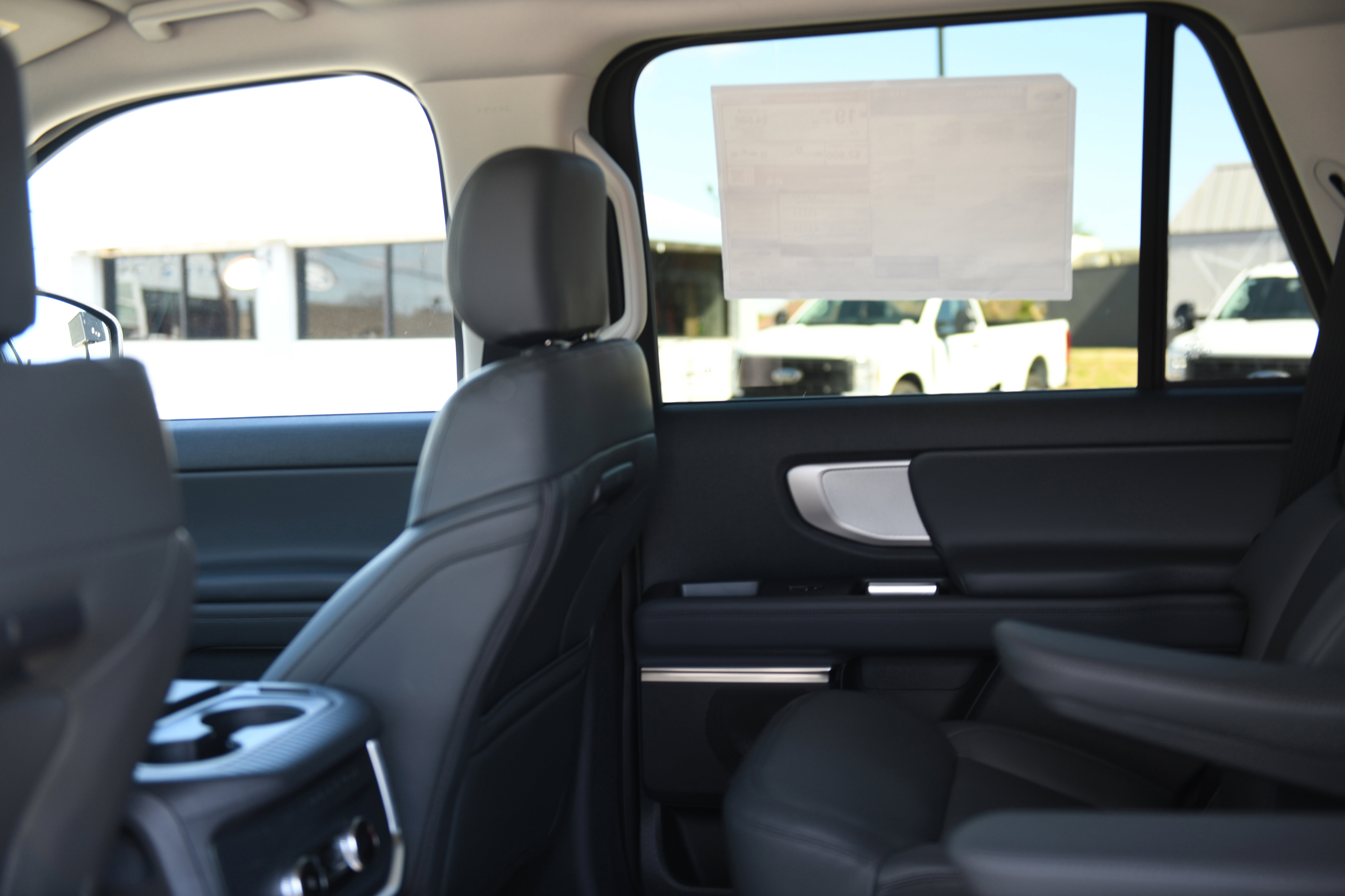 New 2026 Ford Expedition Active image 17