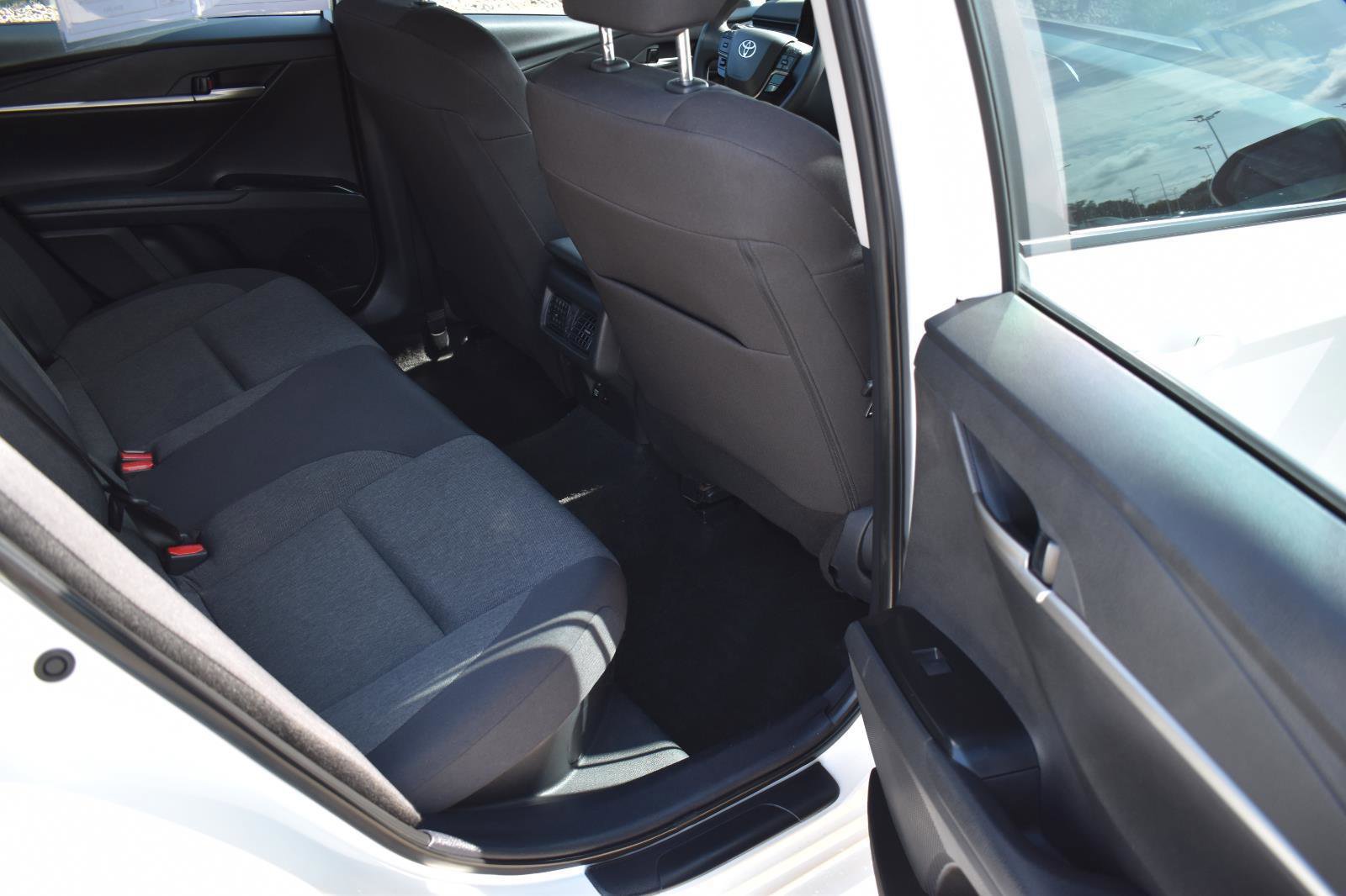 Used 2025 Toyota Camry LE FWD image 17