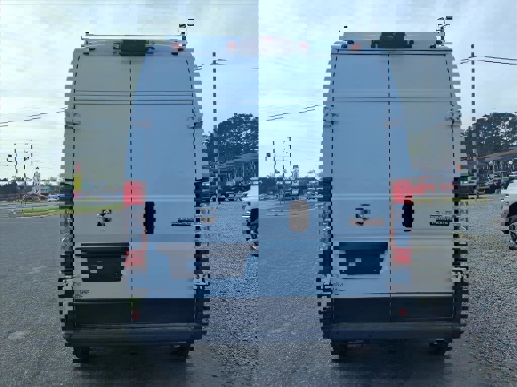 Used 2018 RAM ProMaster 2500 image 3