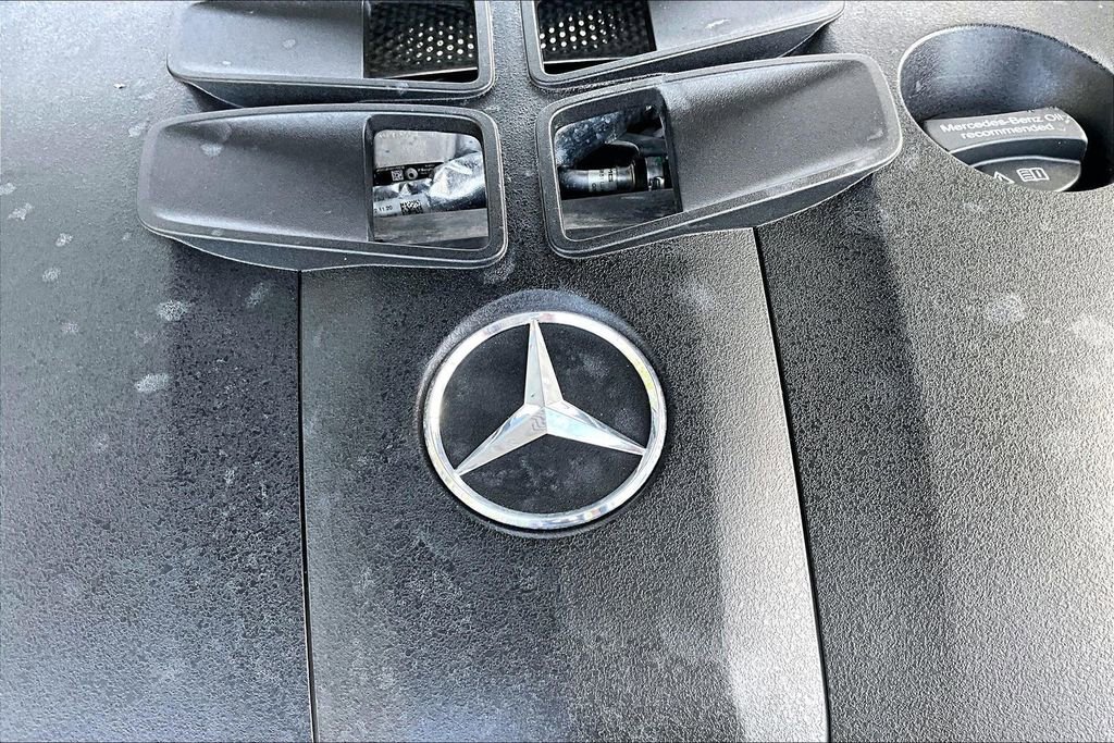 Used 2021 Mercedes-Benz GLS 580 4MATIC image 32