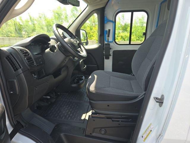 Used 2024 RAM ProMaster 3500 w/ Delivery Van Package image 27
