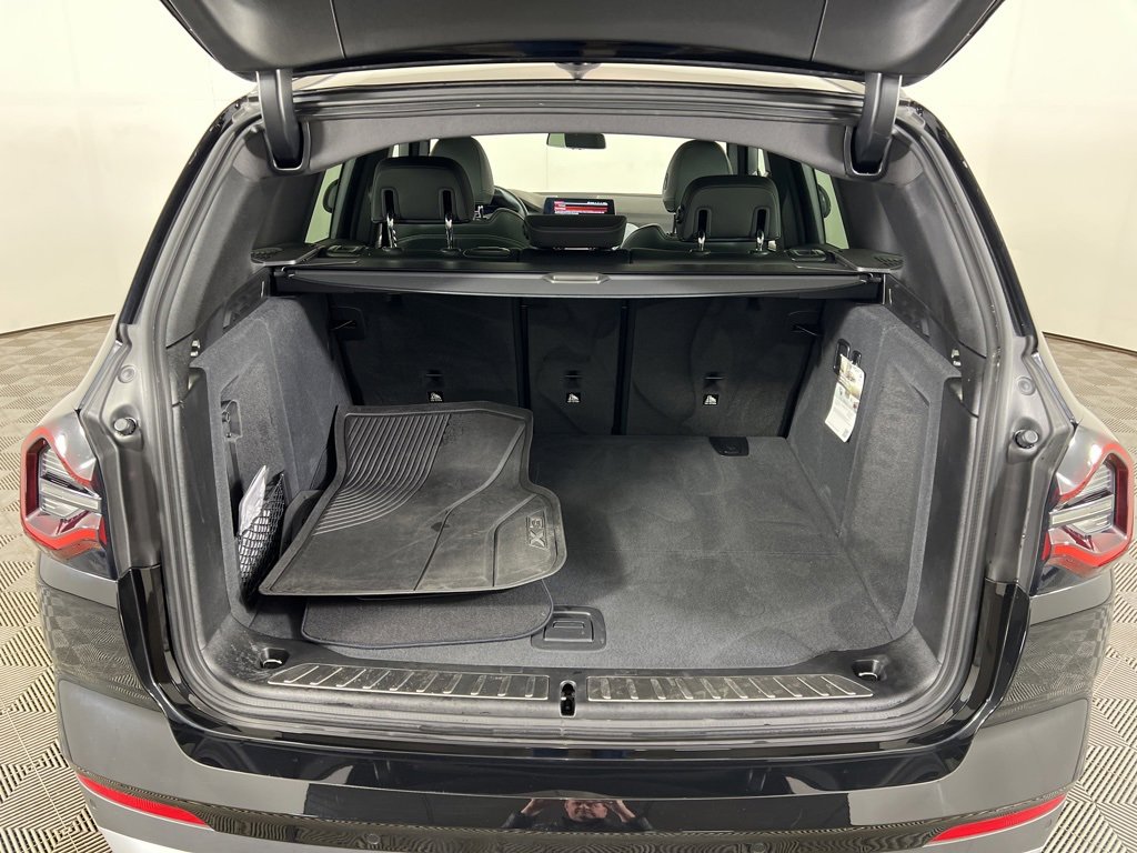 Certified 2024 BMW X3 xDrive30i w/ Convenience Package image 23