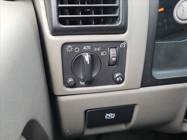 Used 2006 Chevrolet Colorado LS RWD image 17