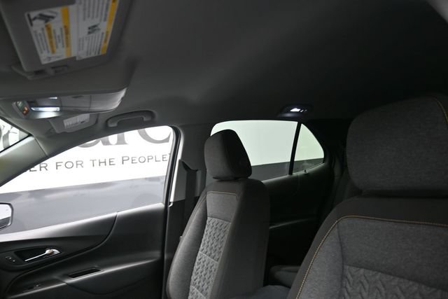 Used 2024 Chevrolet Equinox LT AWD/4WD image 17