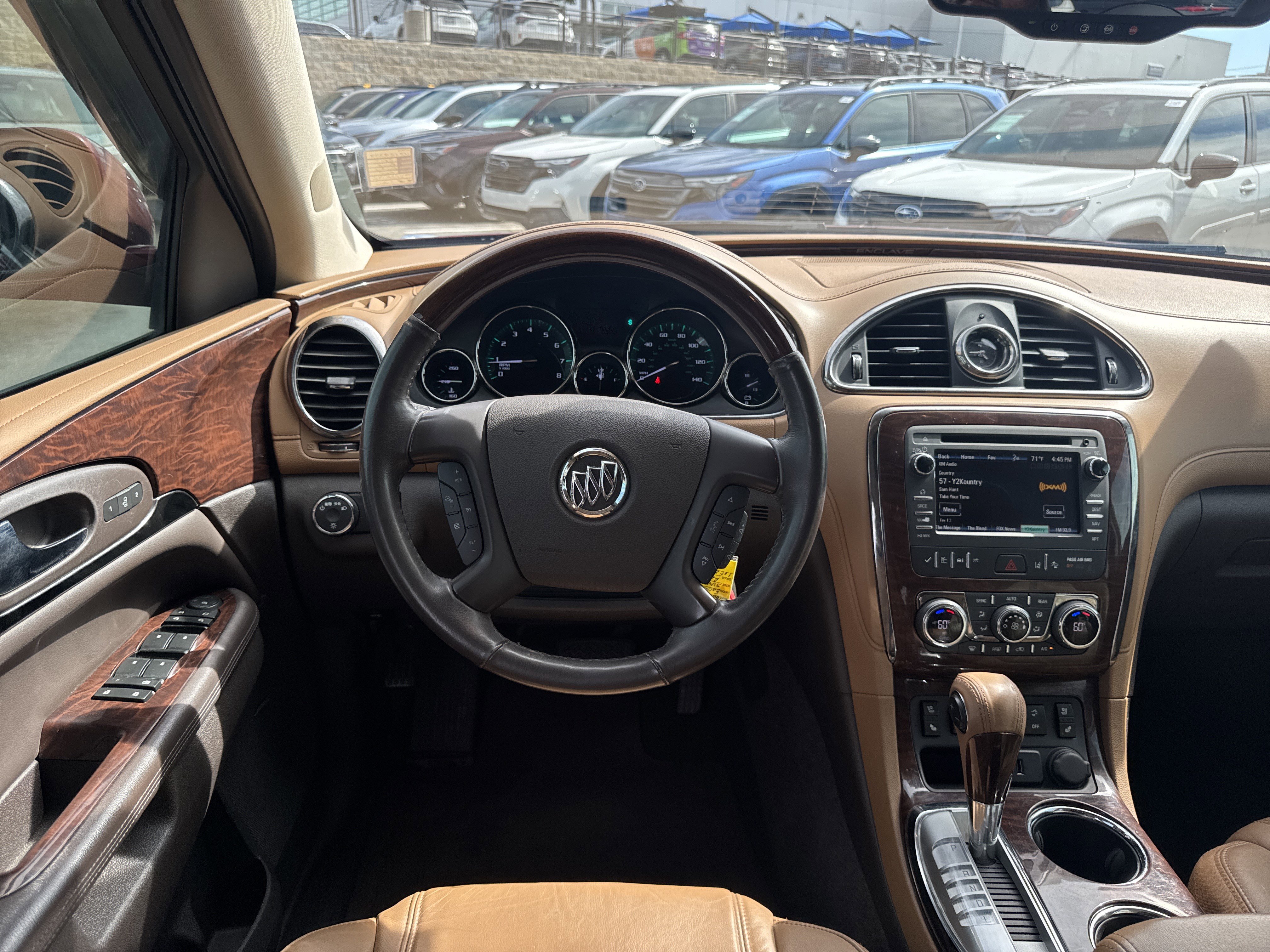 Used 2017 Buick Enclave Premium w/ Experience Buick Package FWD image 22