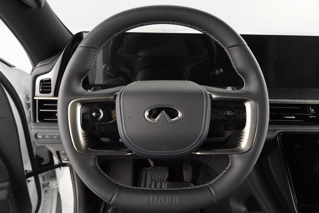 Used 2026 INFINITI QX80 4WD image 9