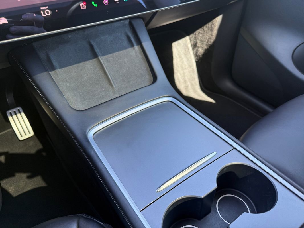 Used 2022 Tesla Model Y Performance image 37