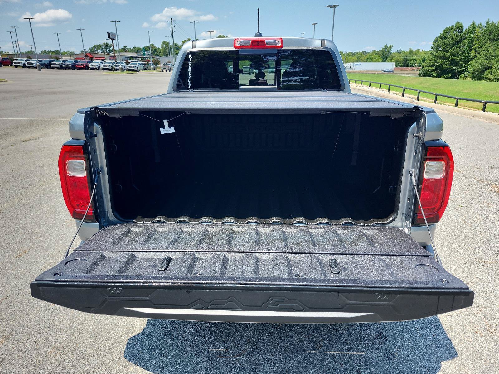 Certified 2024 GMC Canyon Denali AWD/4WD image 11