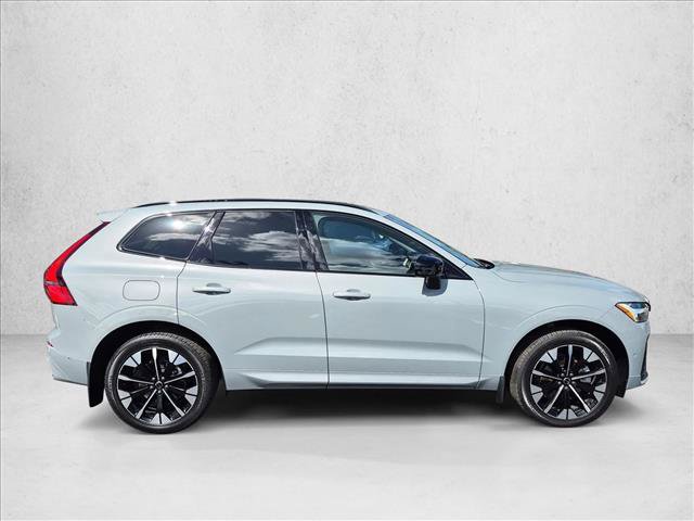 Used 2026 Volvo XC60 B5 Plus w/ Climate Package AWD/4WD image 4