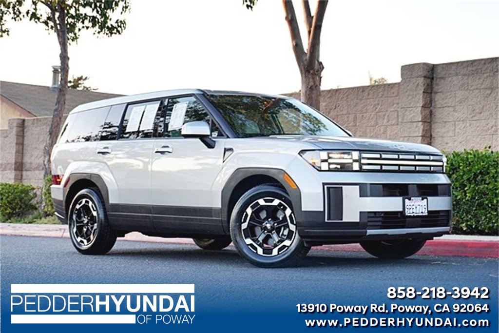Used 2025 Hyundai Santa Fe SE