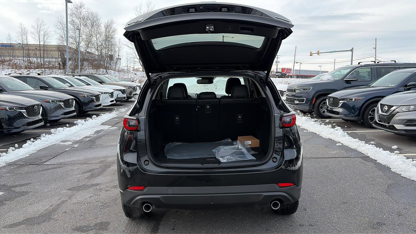 New 2025 MAZDA CX-5 Carbon Edition image 14