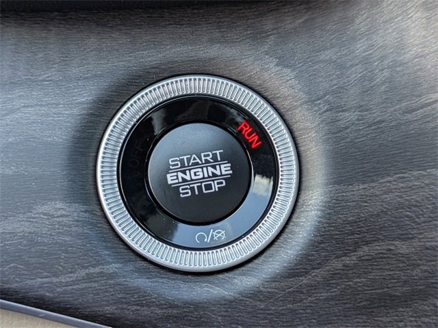 New 2025 Jeep Grand Cherokee Limited w/ Luxury Tech Group II image 33