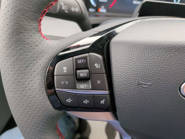 New 2026 Ford Explorer ST-Line w/ ST-Line Street Pack image 26