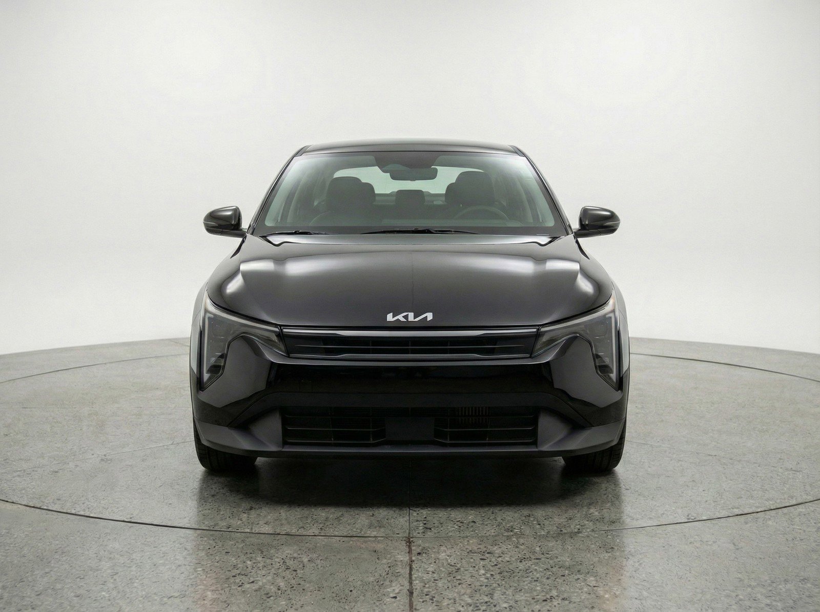 Used 2025 Kia K4 LXS image 2