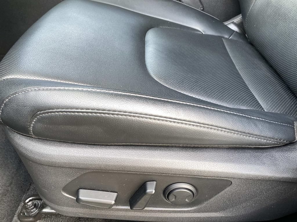 Used 2024 Kia Sportage EX AWD/4WD image 23