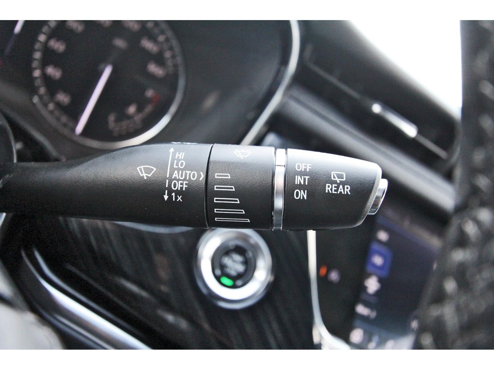 Used 2023 Cadillac XT6 Premium Luxury FWD image 22