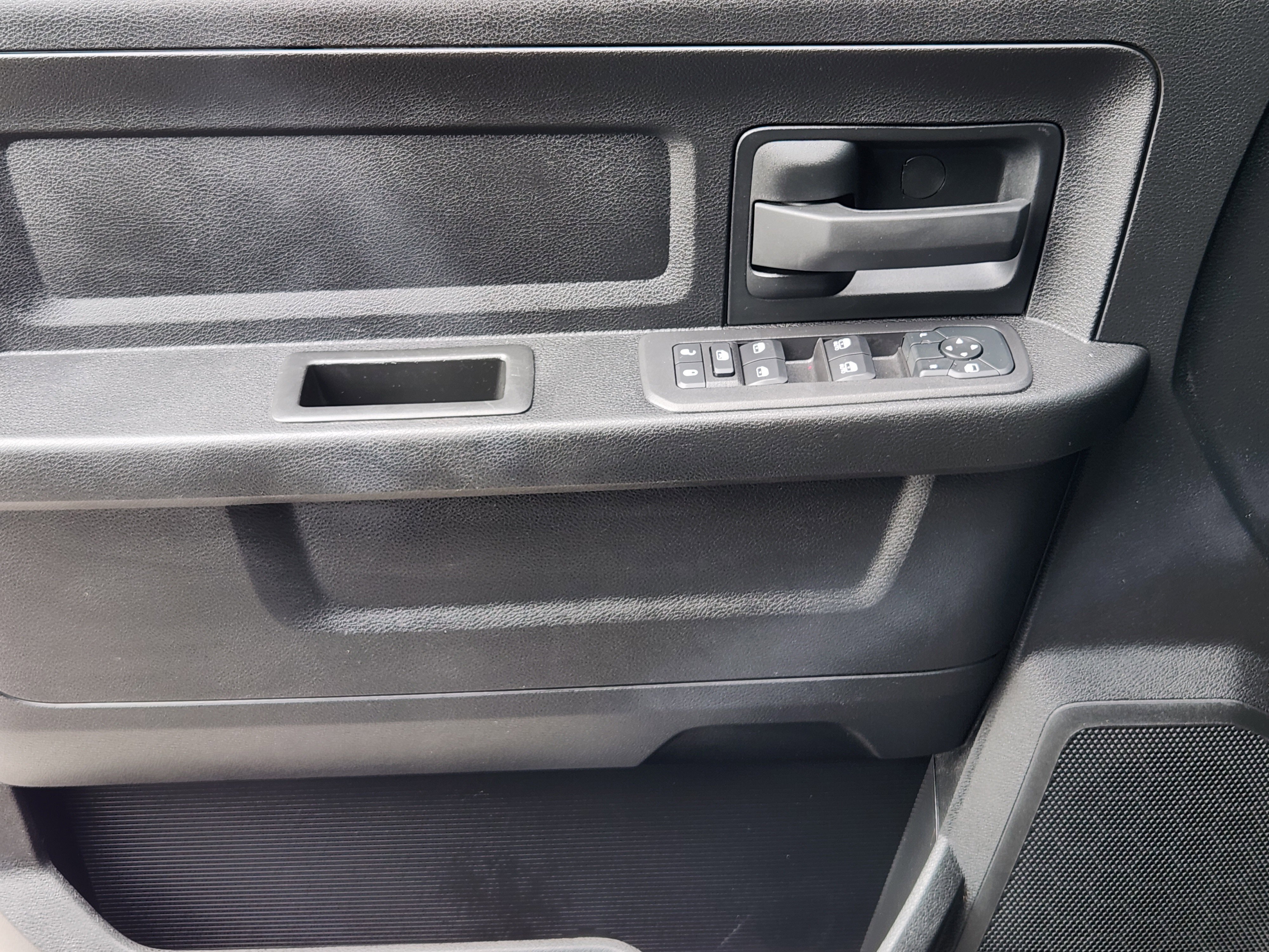 Used 2025 RAM 2500 Tradesman AWD/4WD image 27