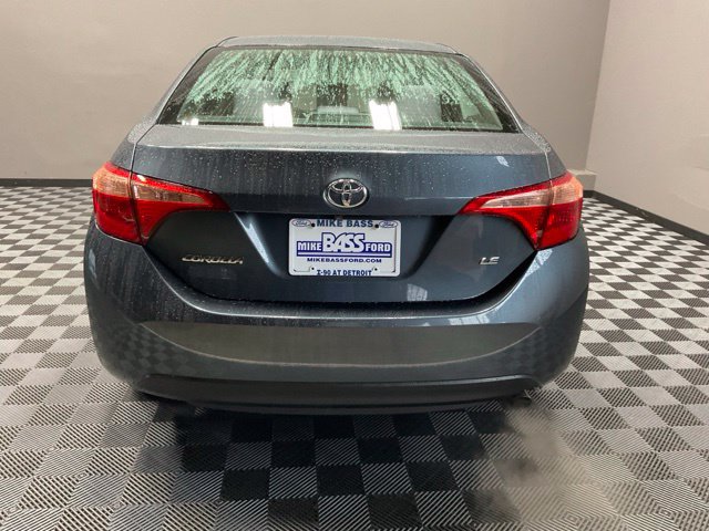 Used 2018 Toyota Corolla LE FWD image 11