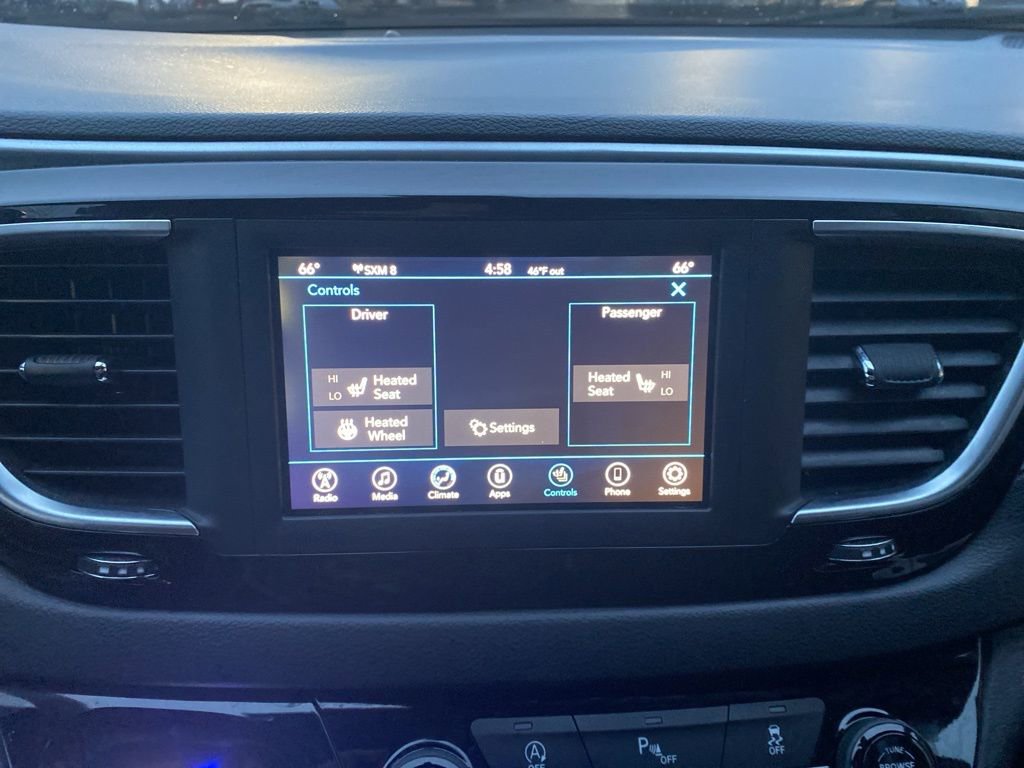 Certified 2020 Chrysler Pacifica Touring w/ S Appearance Package image 29