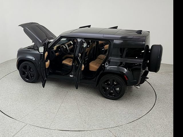 New 2026 Land Rover Defender 110 X-Dynamic SE AWD/4WD image 40