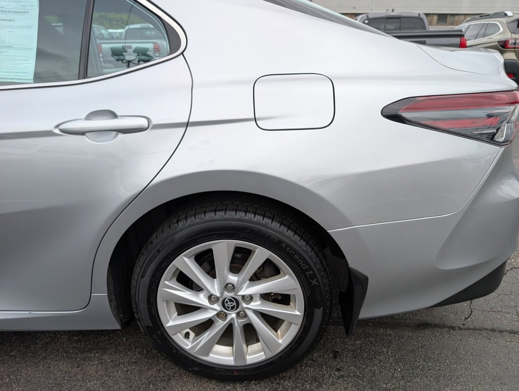 Certified 2023 Toyota Camry LE image 4
