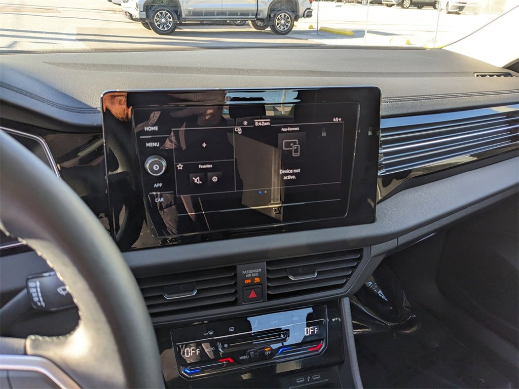 Used 2025 Volkswagen Jetta S image 19