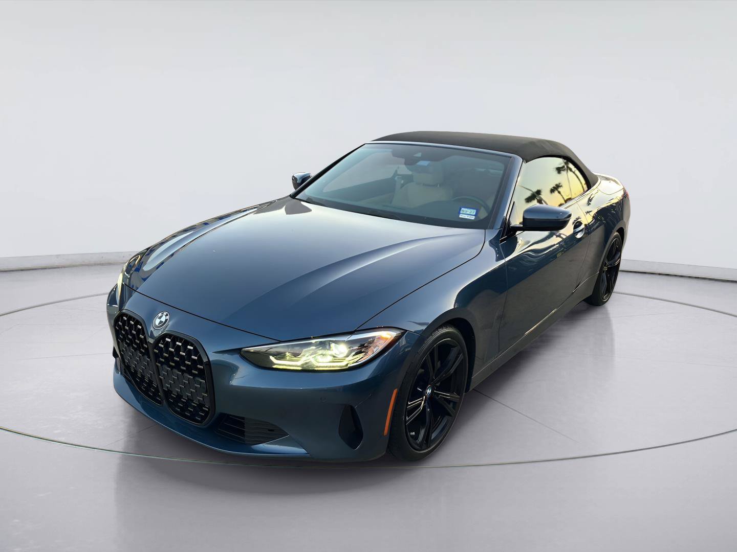 Used 2022 BMW 430i Convertible w/ Premium Package 2 RWD image 1